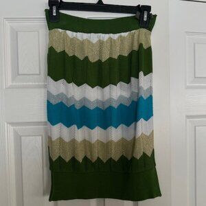 Gadzooks Strapless Colorblock Shimmer Top